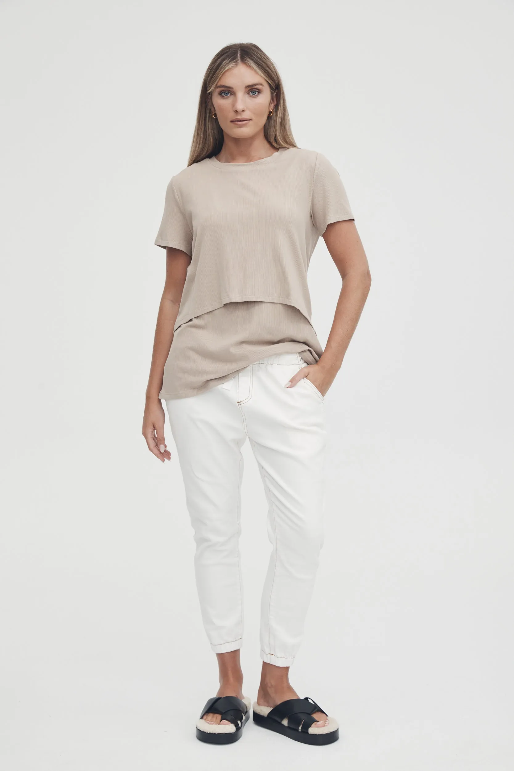 Avenue Nursing Tee (Biscuit)