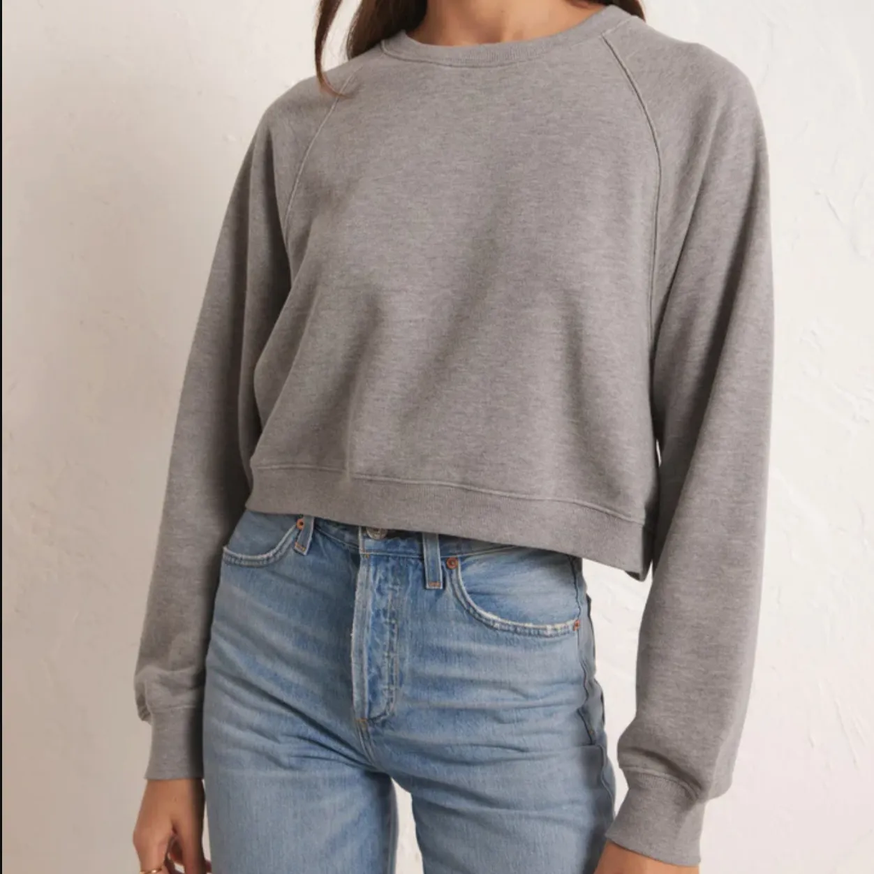 Crop Out Sweatshirt (Heather Grey)