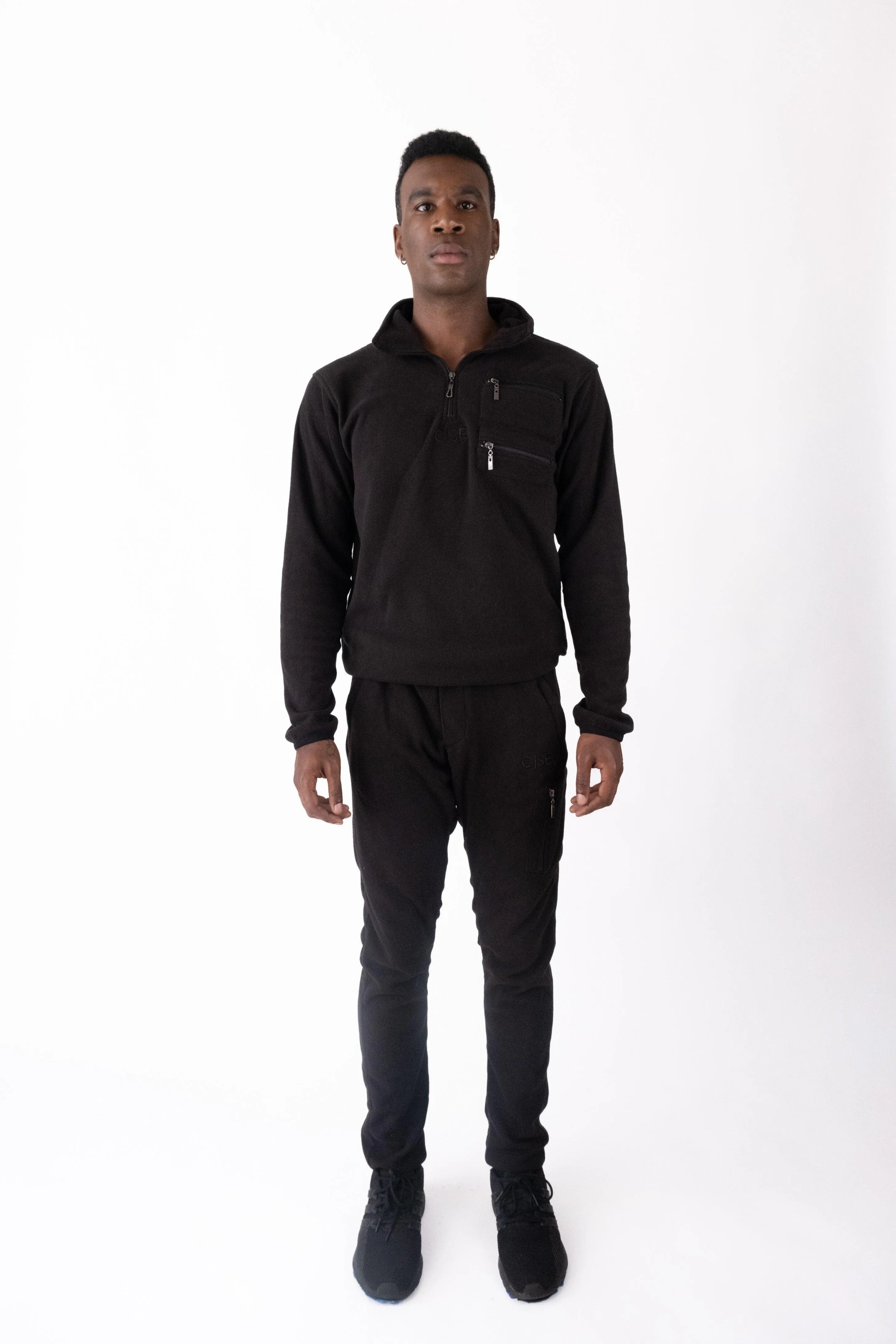 Kennedy Quarter-Zip Pullover (Matte Black)