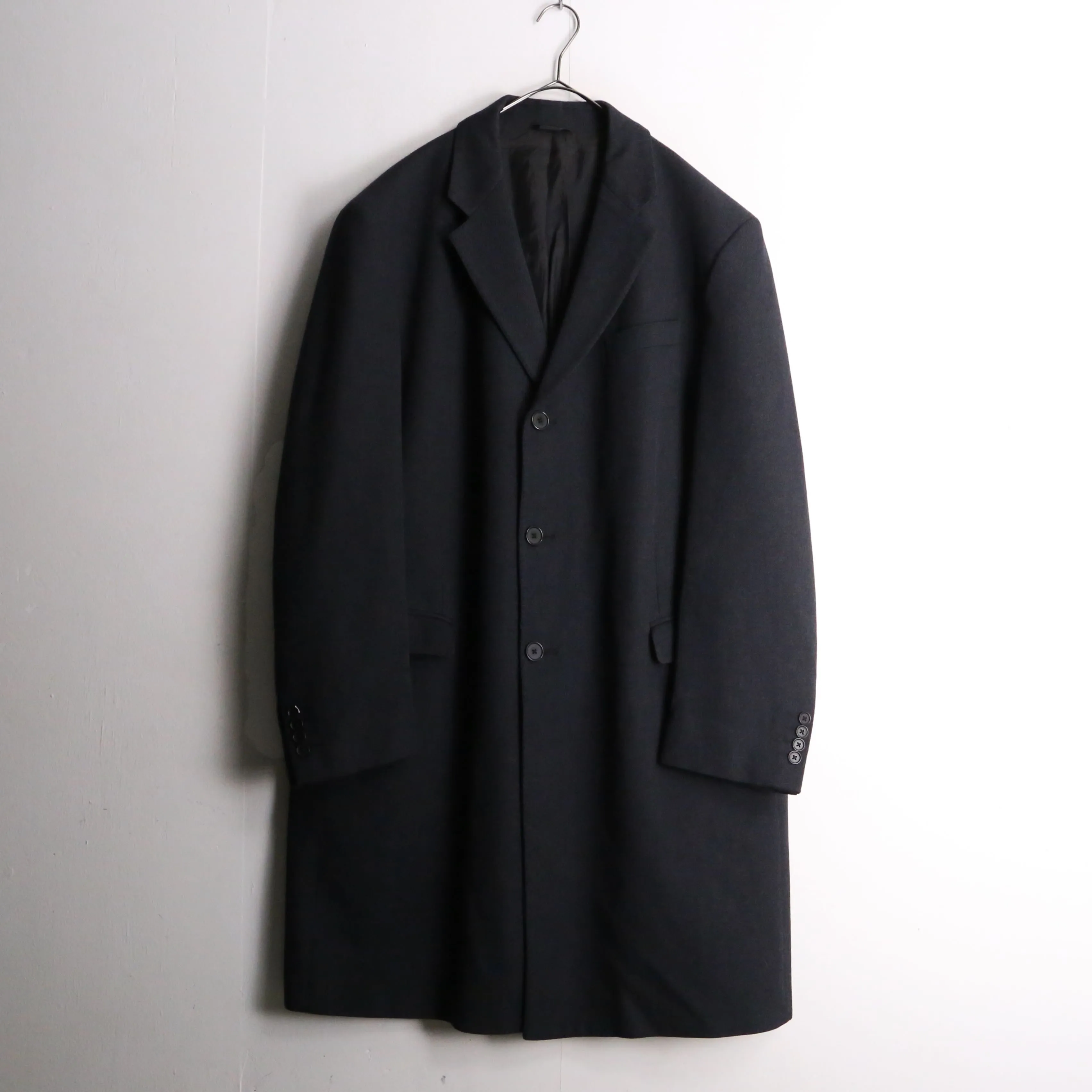 "DKNY" wool single chester coat