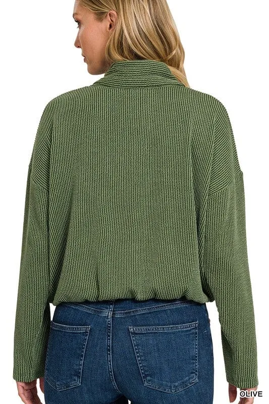 TEXTURED LINE ELASTIC WAIST PULLOVER TOP